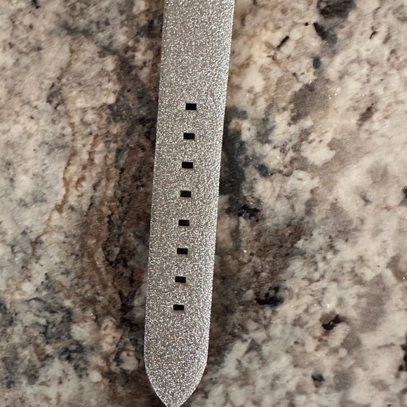 Michael Kors analog watch with glitter band - Picture 5 of 7